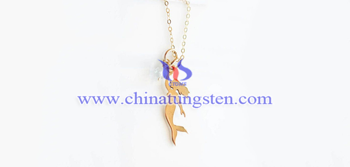 鎢合金鍍金美人魚(yú)吊墜圖片