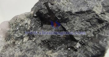 哥倫比亞阿波羅礦床首次發(fā)現(xiàn)鎢 鎢礦石圖片